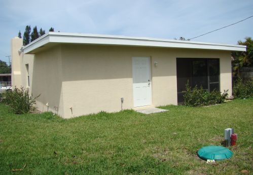 568 Aspen Rd, West Palm Beach, FL 33409-6202