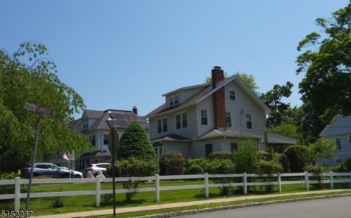 151 Claremont Ave, Verona, NJ 07044-2811