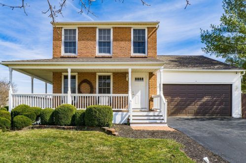 483 Scioto Meadows Blvd, Darbydale, OH 43123-8653