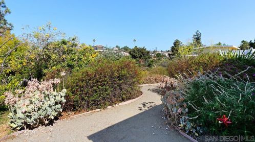 1804 Westinghouse St, San Diego CA 92111-7137 exterior