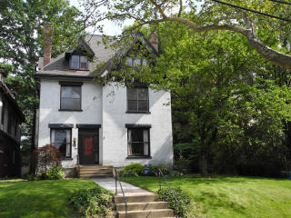 4766 Wallingford St, Pittsburgh, PA 15213-1712