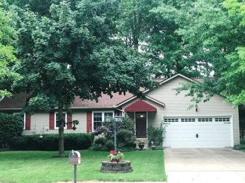 37548 Doovys St, Avon, OH 44011-1100