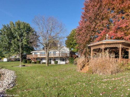 1342 Cherri Ln, Beaconsfield, IA 50074-4404