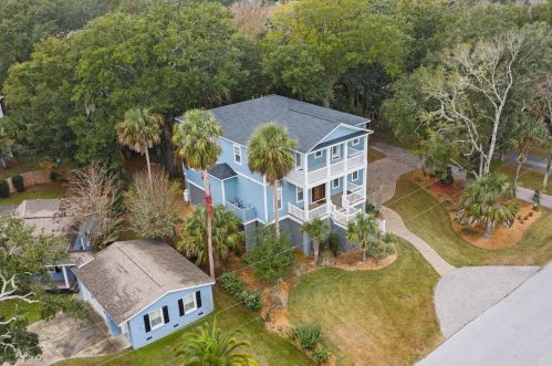 29 31st Ave, Isle Of Palms, SC 29451-2079
