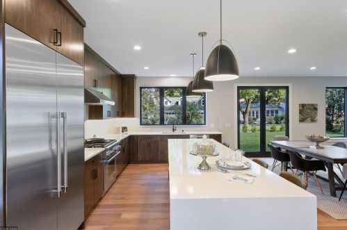 4208 Morningside Rd, Minneapolis MN 55416-5042 exterior