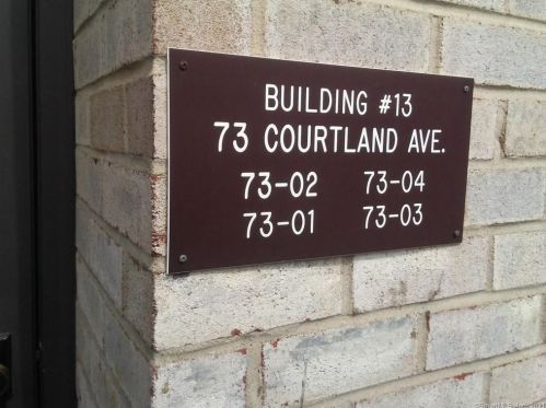 73 Courtland Ave, Stamford, CT 06902-3471