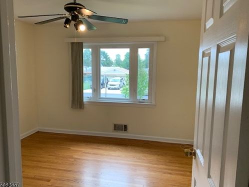 267 Ray St, Outwater NJ  07026-3527 exterior