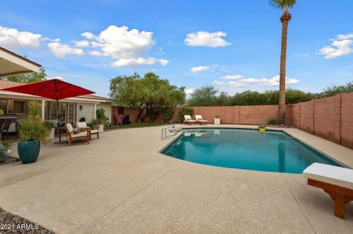 6141 Edgemont Ave, Scottsdale AZ  85257-1050 exterior