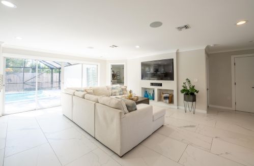 1283 Wynnewood Dr, West Palm Beach FL  33417-5660 exterior