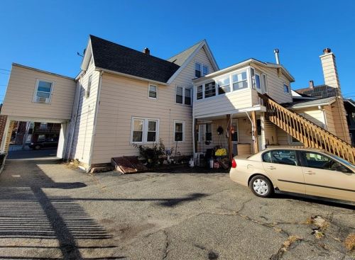 105 Olivia St, Derby, CT 06418-1732
