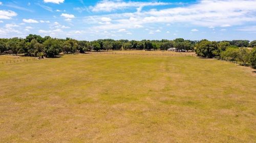 10710 Mcintosh Rd, Thonotosassa FL  33592-3945 exterior