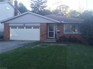 1620 Brainard Rd, Cleveland, OH 44124-3039