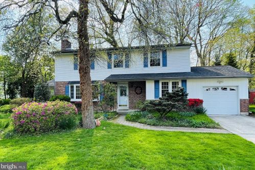 2113 Brandywood Dr, Wilmington, DE 19810-2434