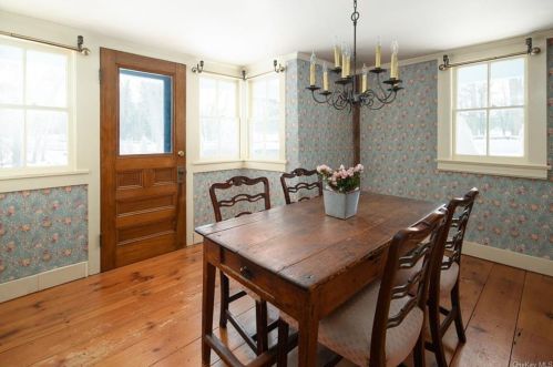 5 High Ridge Rd, Scotts Corners NY  10576-1606 exterior