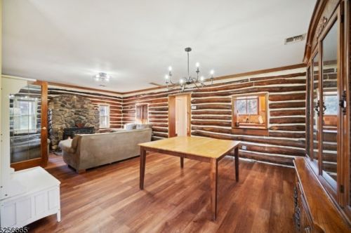 10 Poplar Grove Ter, West Milford NJ  07480-4006 exterior