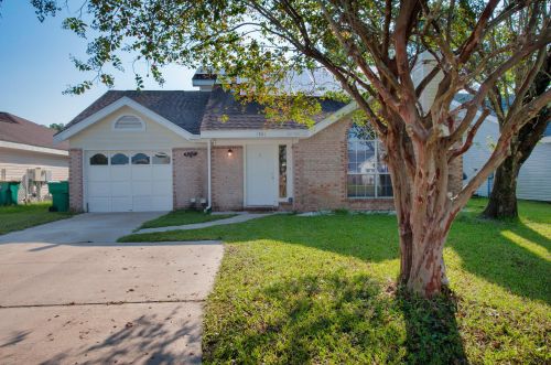 1921 Heartland Dr, Fort Walton Beach, FL 32547-1031
