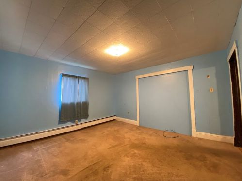 401 Campbell Ave, Connellsville PA  15425-4391 exterior