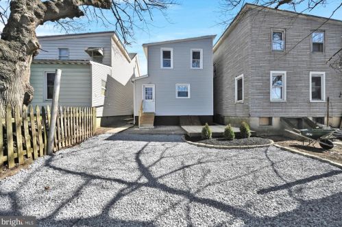 17 Liberty St, Schuylkill Haven PA  17972-1703 exterior