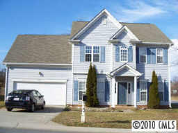 201 Devon Forest Dr, Mooresville, NC 28115-7963