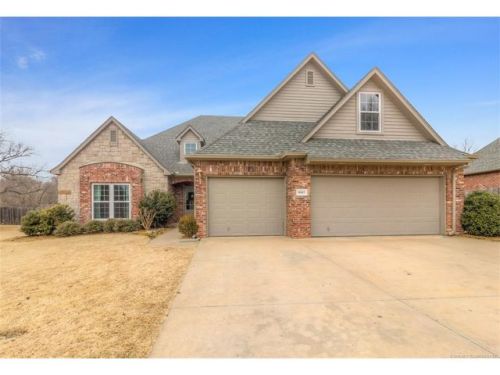 9067 118th Pl, Bixby OK  74008-1816 exterior