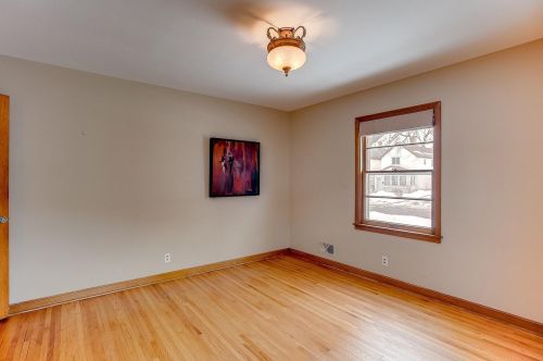 2415 6th St, Minneapolis MN 55411-2126 exterior