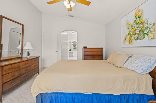 16565 10 St, Hollywood FL  33028-1466 exterior