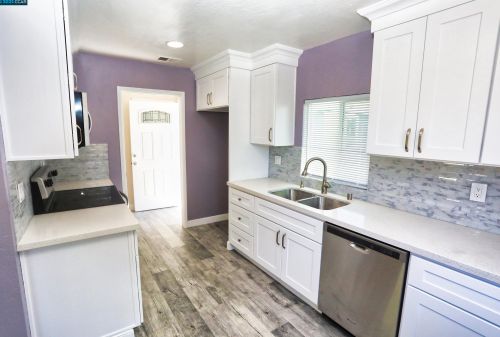 1978 Seward Dr, West Pittsburg, CA 94565-4046