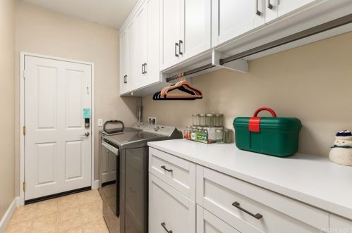 1724 Milling St, Lancaster CA exterior