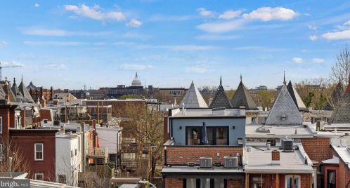 114 W St, Washington, DC 20001-1618