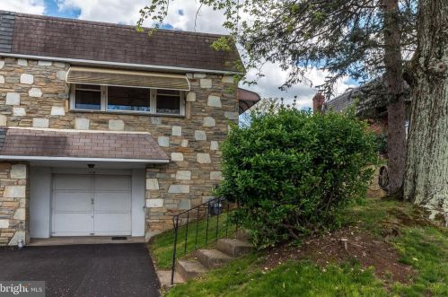 419 Franklin St, Lansdale, PA 19446-3705