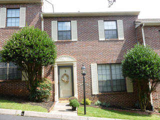 437 Gallaher View Rd, Knoxville, TN 37919-5356