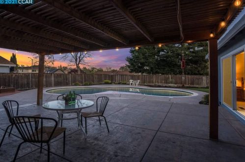 2776 Ellingson Way, San Ramon CA  94583-2409 exterior