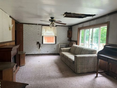7543 Fisher Sigel Rd, Hallton PA  15860-1011 exterior