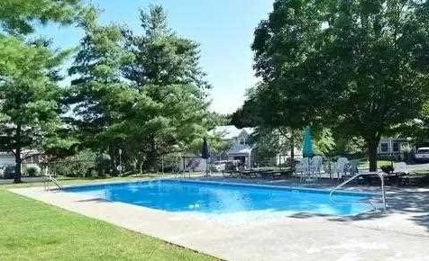 24 Deer Xing Dr, Fishkill NY  12524-1362 exterior