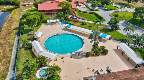 5817 Sugar Palm Ct, Delray Beach FL  33484-2071 exterior