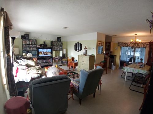 315 Allenwood Ave, Lehigh Acres, FL 33936-4801