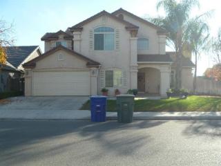 6519 Cornell Ave, Fresno, CA 93727-1432
