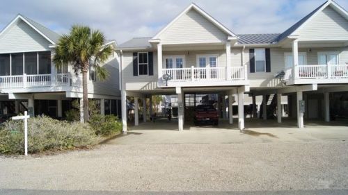 512 Meridian Ave, Carrabelle FL  32322-2232 exterior