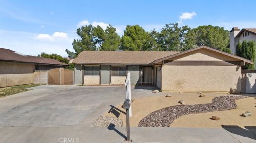 44200 Shad St, Lancaster, CA 93536-6119