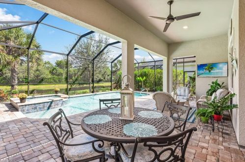2770 Aviamar Cir, Naples FL 34114-9759 exterior