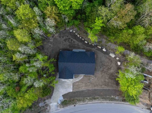 969 Grandview Rd, Albany NH  03818-7125 exterior