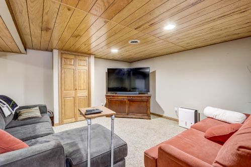 2773 51, Milwaukee WI 53219-3260 exterior