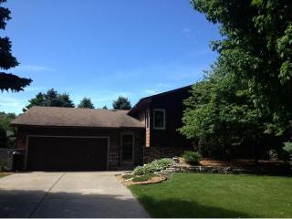 7101 River Shore Ln, Champlin, MN 55316-2134