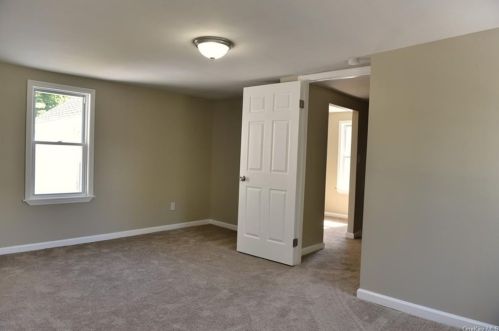 19 Ulster Ave, Walden NY  12586-1413 exterior