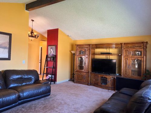 813 Cherry Ave, Greenfield CA  93927-4747 exterior