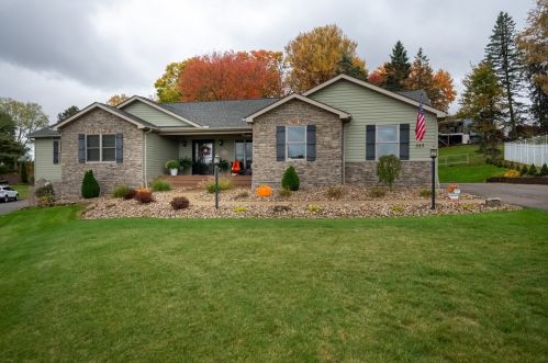 323 Blackhawk Rd, Beaver Falls PA  15010-1405 exterior