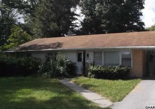 1030 Laurel Dr, Hbg Inter Airp, PA 17057-5105