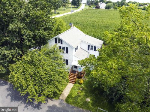 440 Chestnut Tree Rd, Marsh, PA 19520-9117