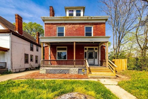 3523 Bevis Ave, Cincinnati, OH 45207-1328