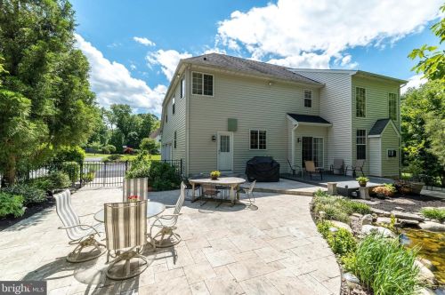 1599 Dreshertown Rd, Dresher PA  19025-1421 exterior
